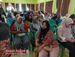 Pemerintah Pekon Waringin Sari Barat Salurkan Honor Kader Posyandu ILP, Total Rp26,4 Juta