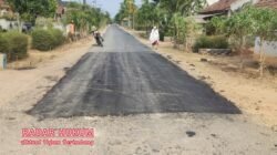 Jalan Latasir Waringinsari Barat: Volume Ditambah, Ketebalan Masih Dipertanyakan